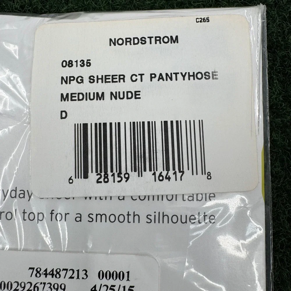 Nordstrom NPG Sheer Control Top Pantyhose Medium Nude Size D Hosiery‎